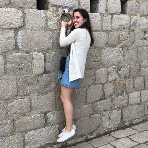 Meet your Posher, Sophie